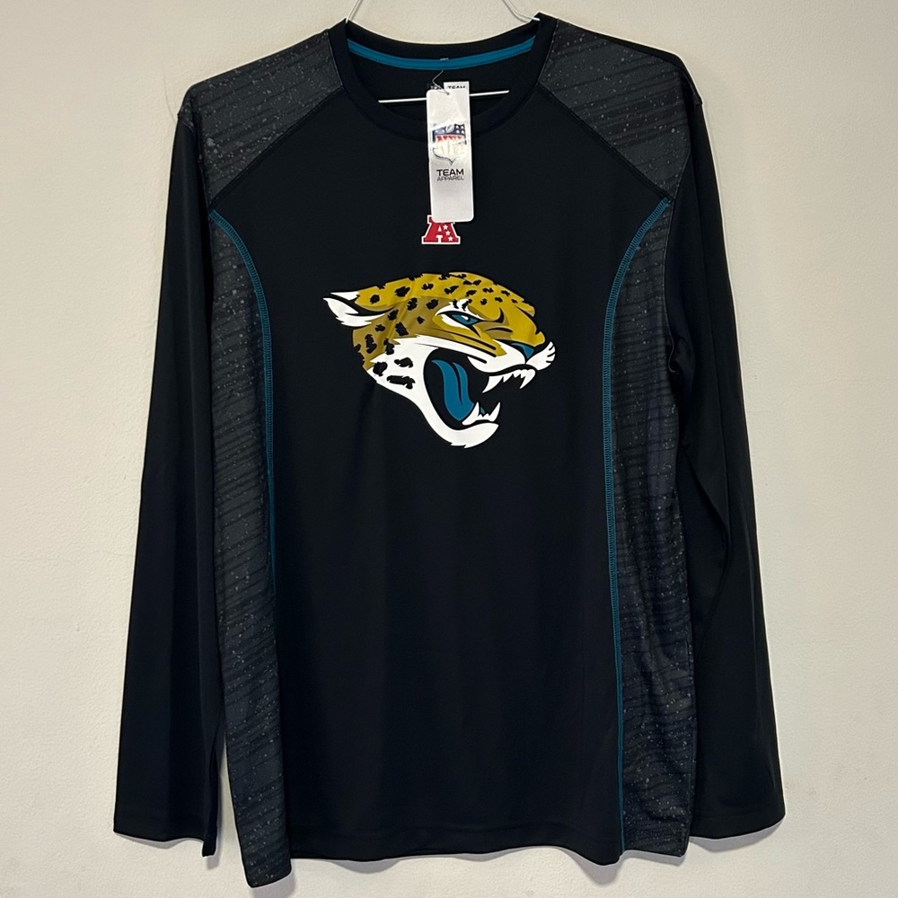 NWT NFL Jacksonville Jaguars Long Sleeve